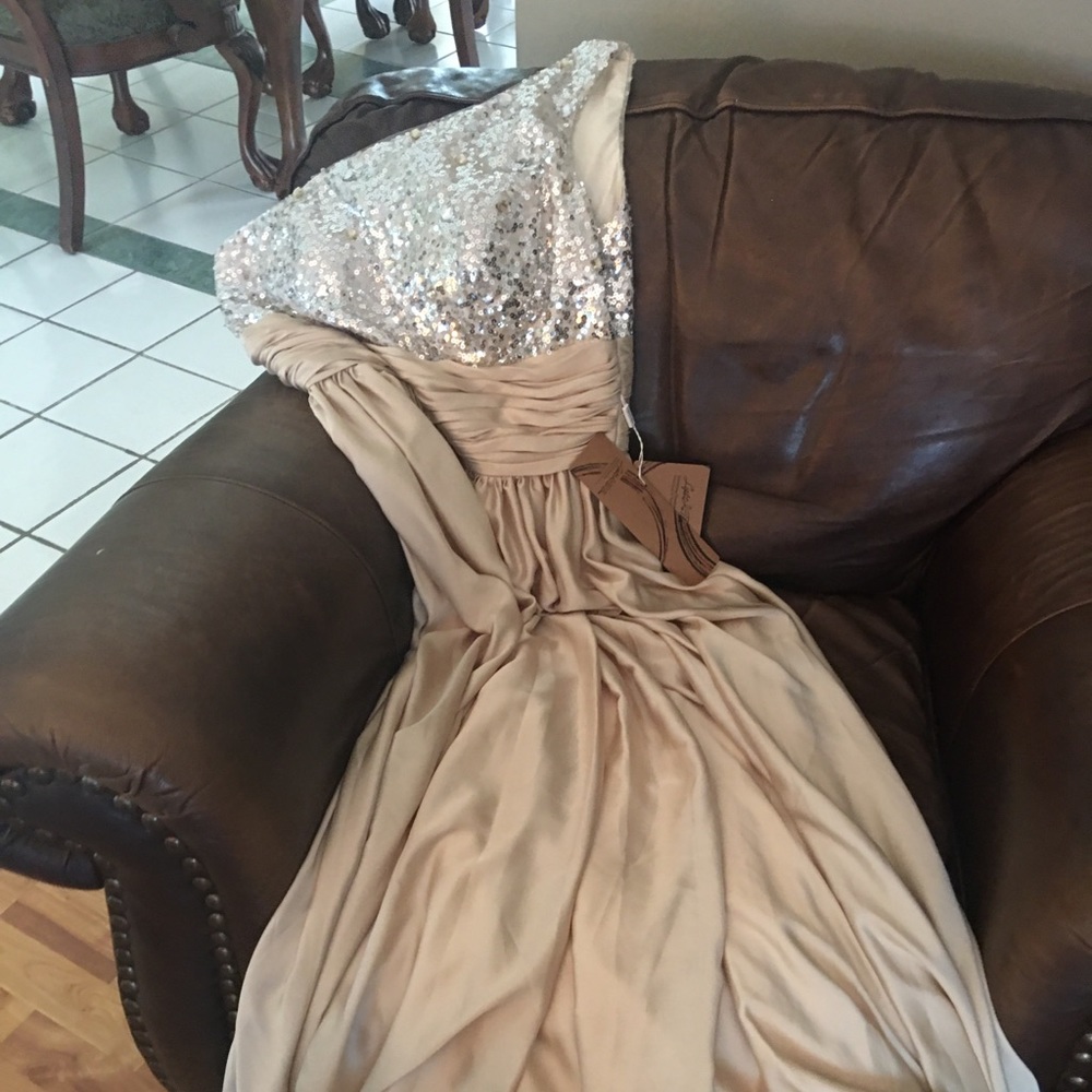 One shoulder champagne gown